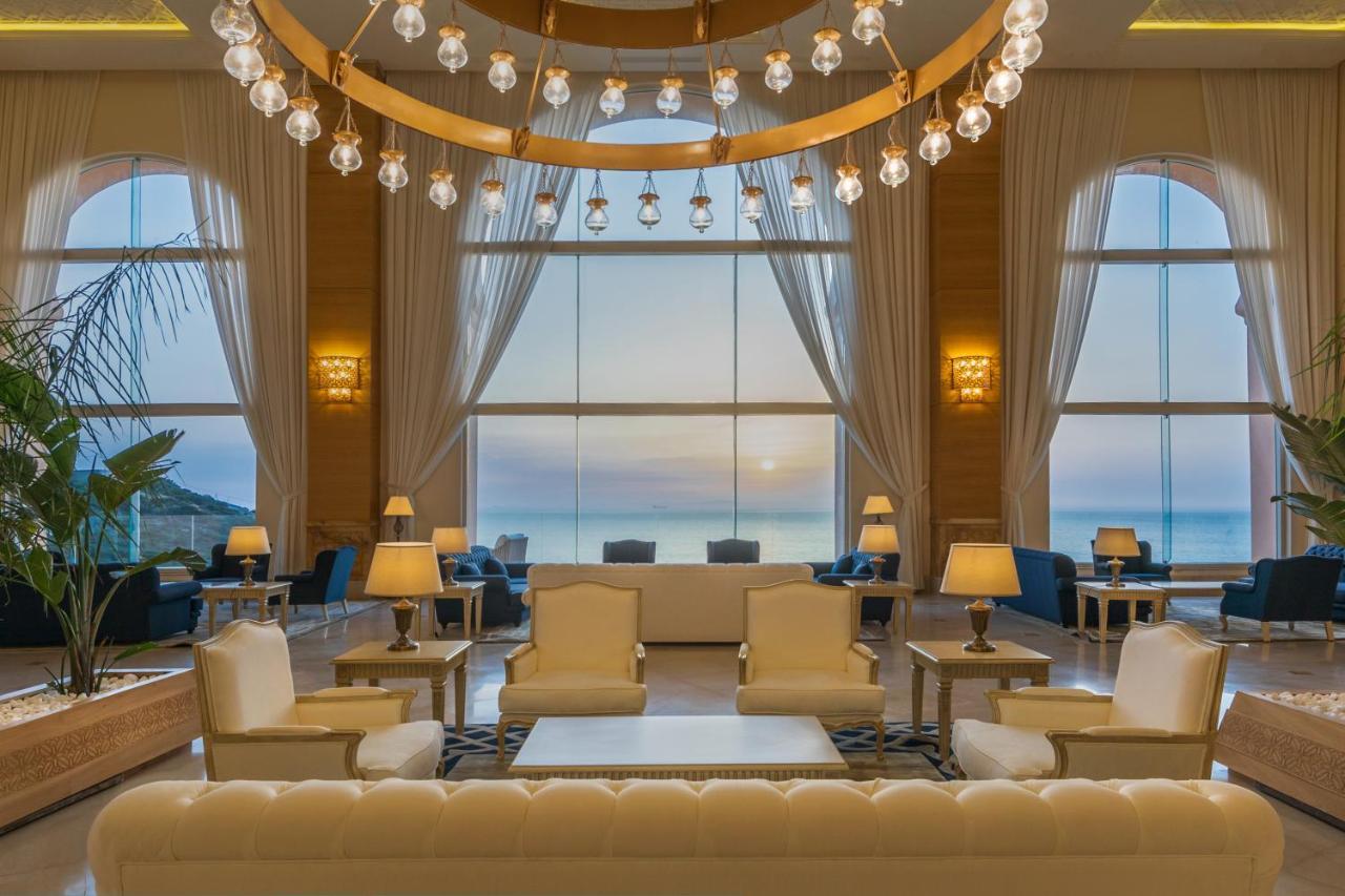 Royal Tulip Korbous Bay Thalasso & Springs (Adults Only) Qorbu Esterno foto Lobby