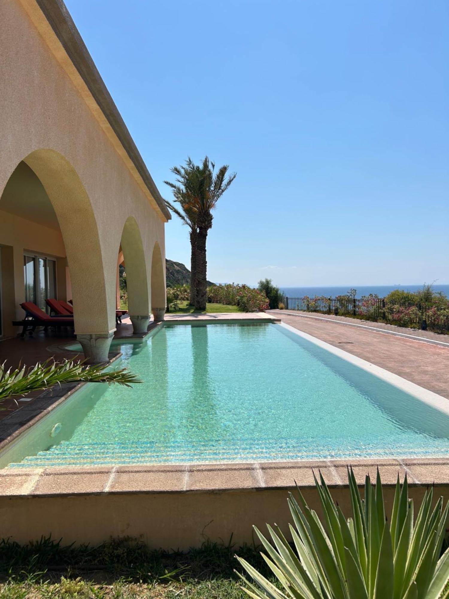 Royal Tulip Korbous Bay Thalasso & Springs (Adults Only) Qorbu Esterno foto